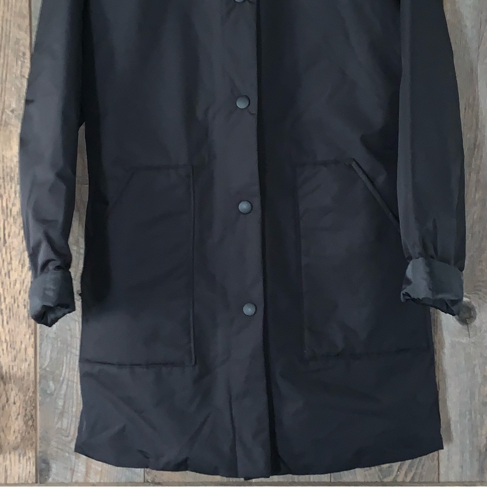 Women’s S Designer GUY LAROCHE STUDIO Black Quilted Reversible Snap Down Coat EC - Picture 9 of 16